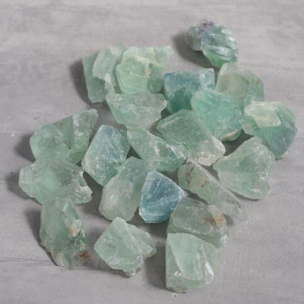 7 pedras e cristais poderosos que toda mulher deveria ter Shop dos