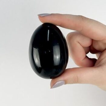 Pedra Obsidiana, o cristal da força e intuição
